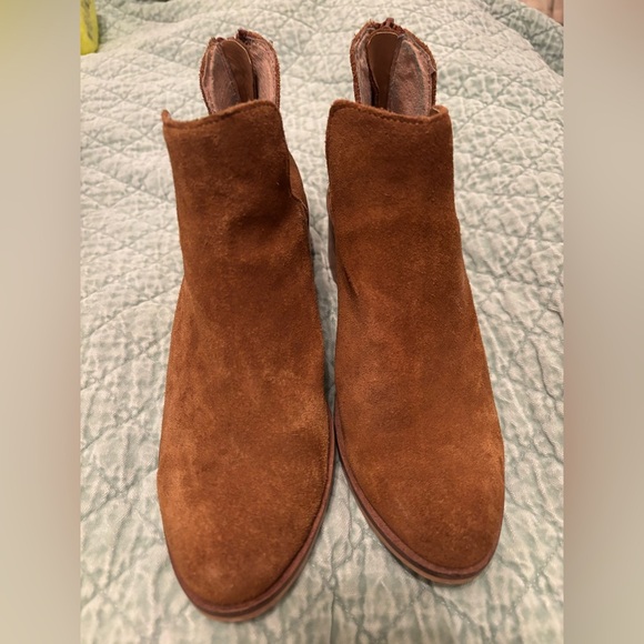 Steve Madden Lancaster suede bootie 6 - Picture 9 of 12